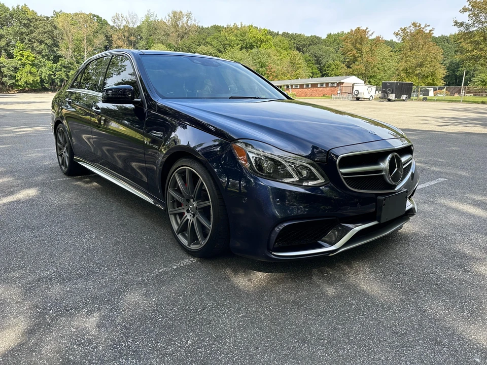 2014 Mercedes-Benz W212 E 63 AMG - Image 22 of 31