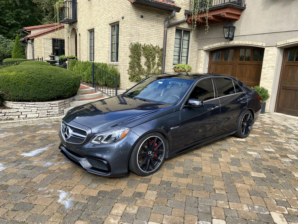 2014 Mercedes-Benz W212 E 63 AMG - Image 16 of 31