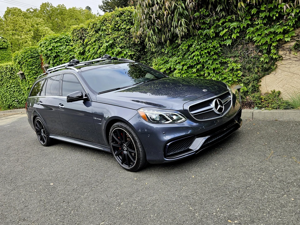 2014 Mercedes-Benz W212 E 63 AMG - Image 10 of 31