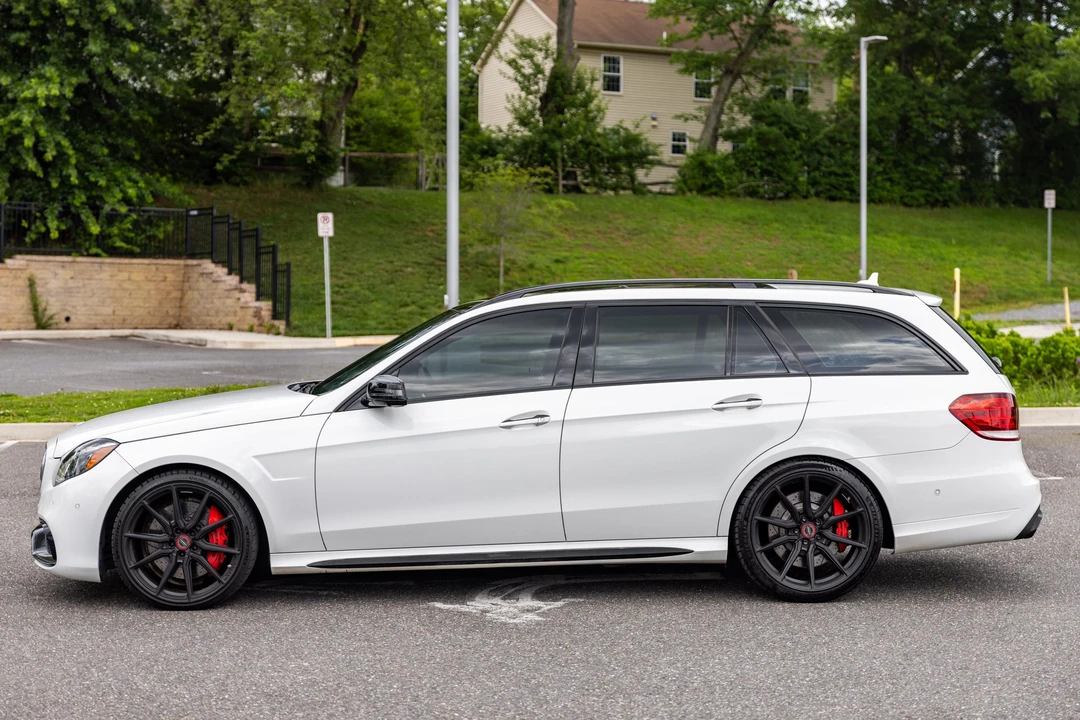 2014 Mercedes-Benz W212 E 63 AMG - Image 3 of 31