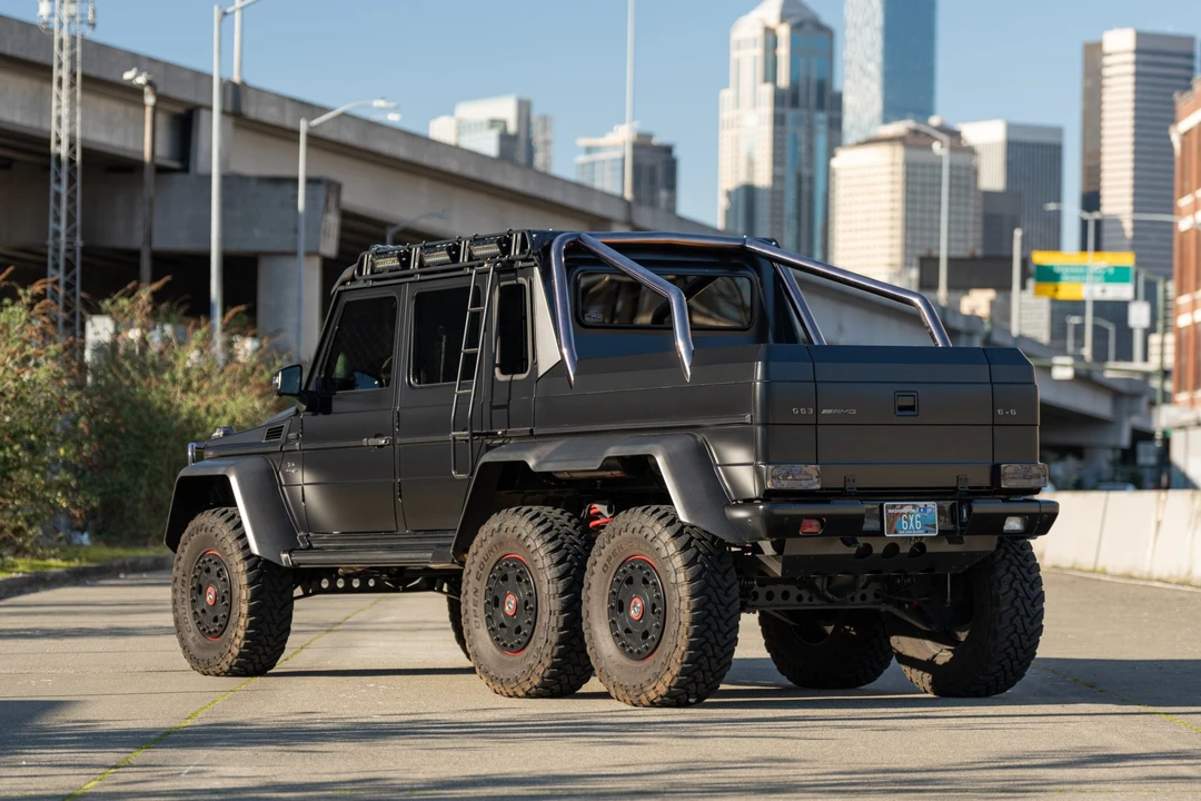 2014 Mercedes-Benz W463 G 36 & G 55 & G 63 & G 65 AMG 1st Gen - Image 12 of 31