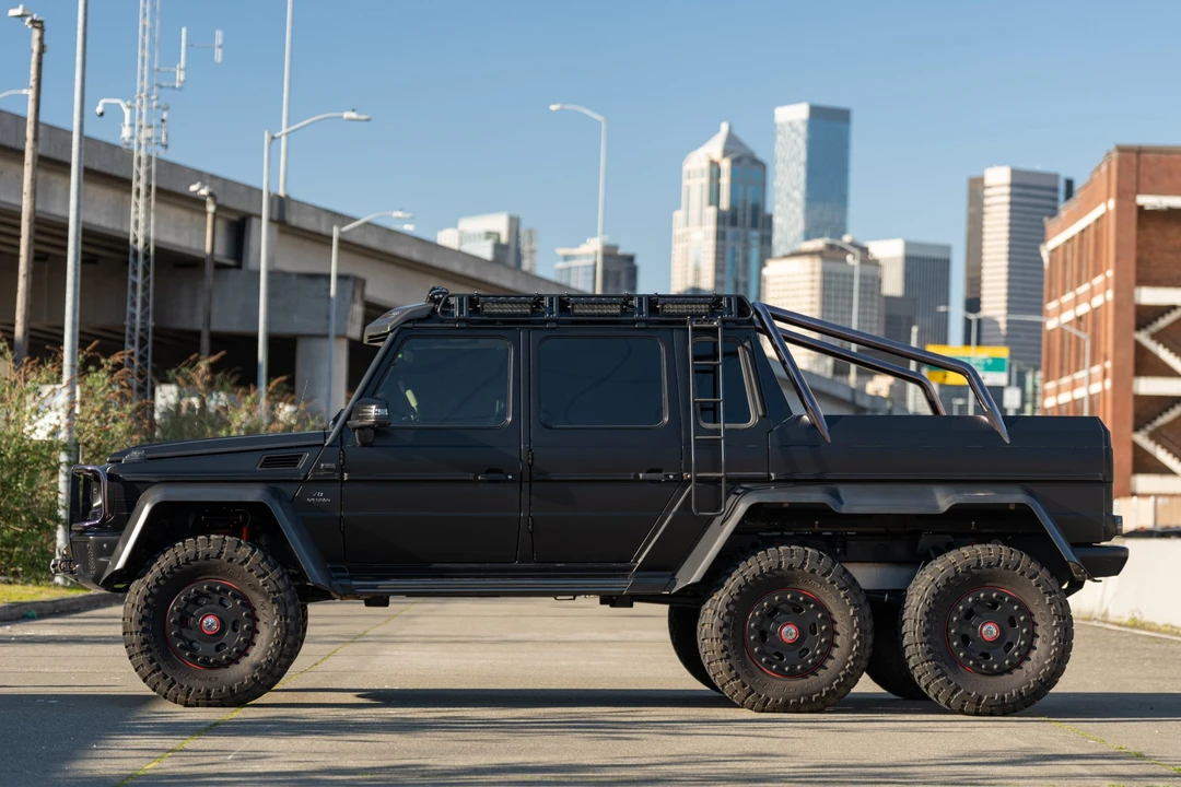 2014 Mercedes-Benz W463 G 36 & G 55 & G 63 & G 65 AMG 1st Gen - Image 13 of 31