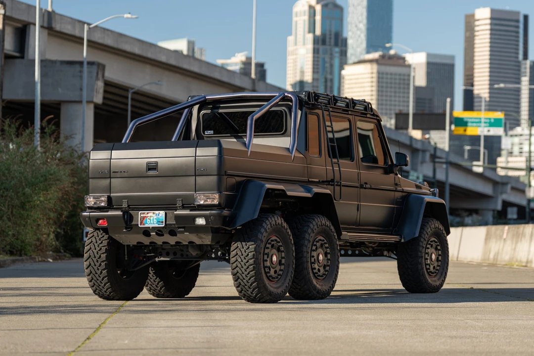 2014 Mercedes-Benz W463 G 36 & G 55 & G 63 & G 65 AMG 1st Gen - Image 9 of 31