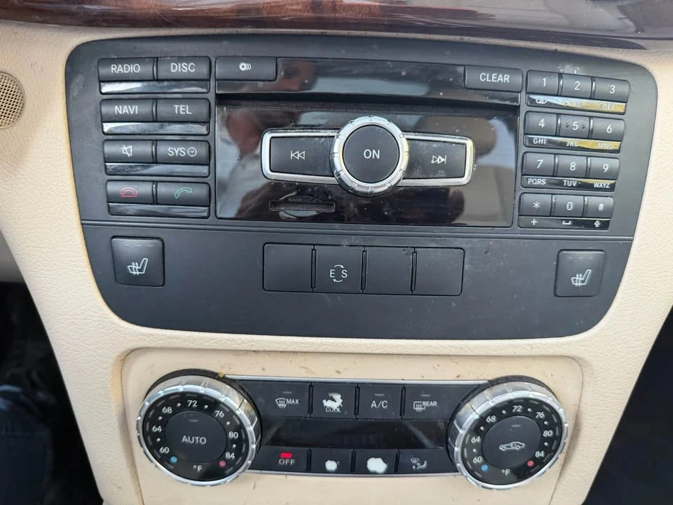 2014 Mercedes-Benz GLK-Class - Image 18 of 19