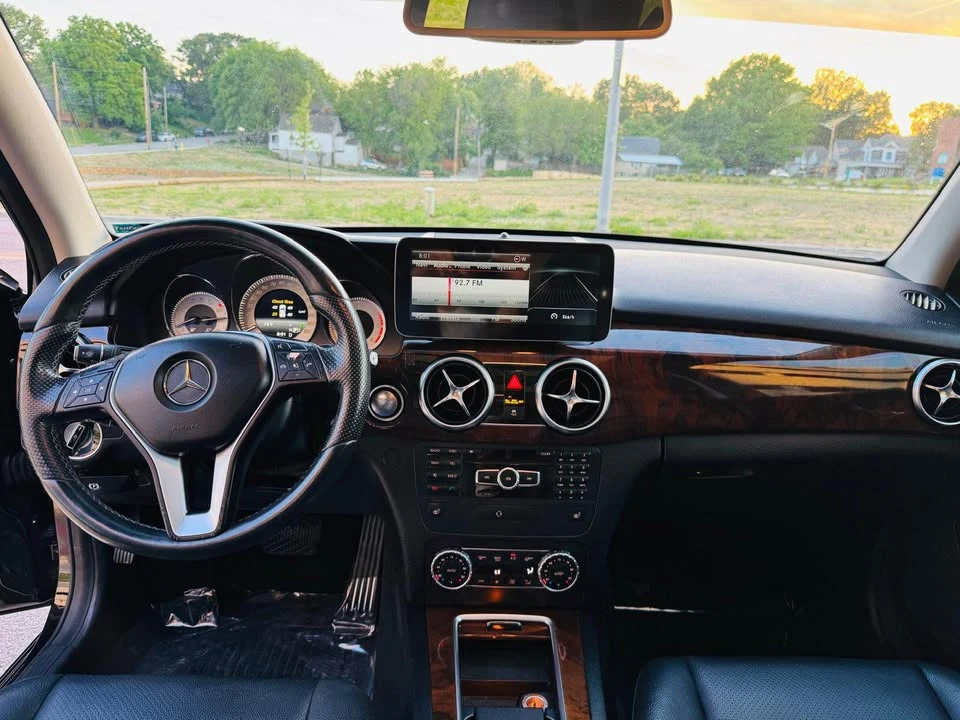 2014 Mercedes-Benz GLK-Class - Image 9 of 17