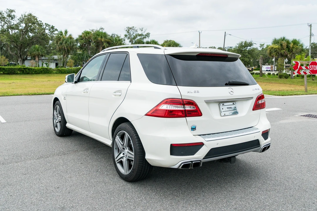 2014 Mercedes-Benz W166/C292 ML 63 & GLE 63 AMG - Image 4 of 31