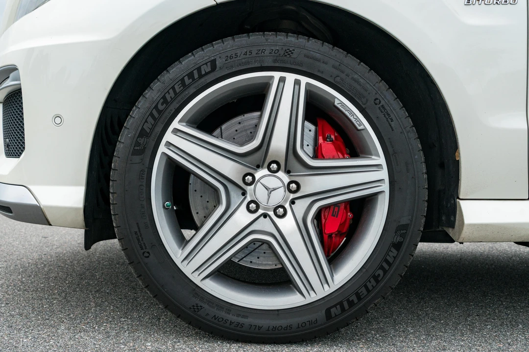 2014 Mercedes-Benz W166/C292 ML 63 & GLE 63 AMG - Image 27 of 31