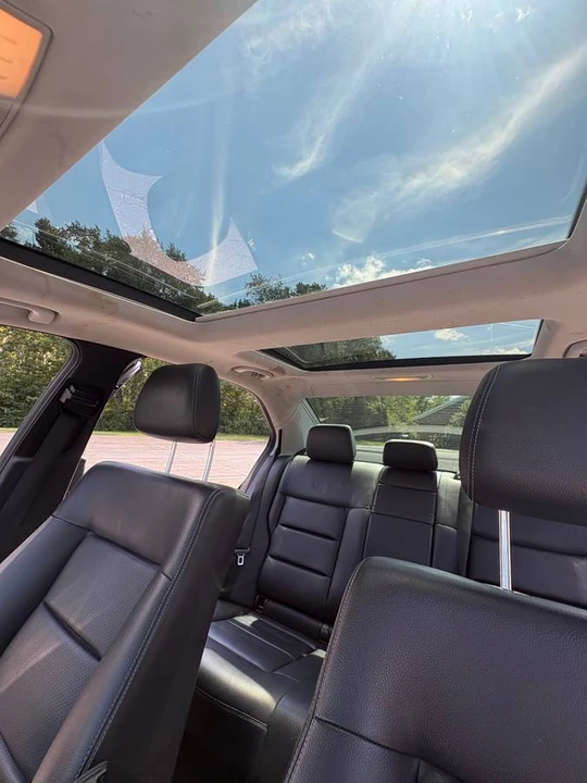 2014 Mercedes-Benz W212 E-Class - Image 16 of 18