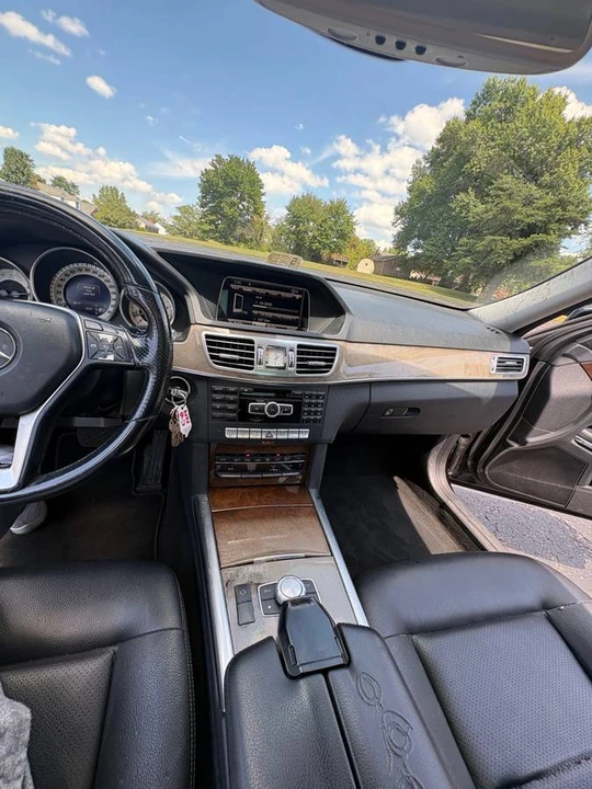 2014 Mercedes-Benz W212 E-Class - Image 14 of 18