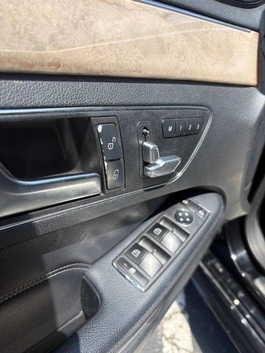 2014 Mercedes-Benz W212 E-Class - Image 12 of 18