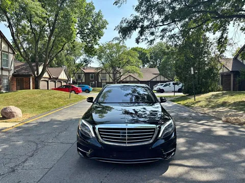 2014 Mercedes-Benz S-Class AWD 550