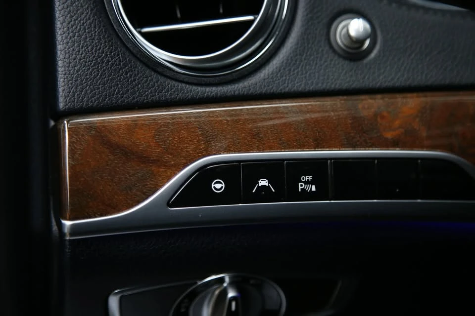 2014 Mercedes-Benz W222 S-Class - Image 15 of 19