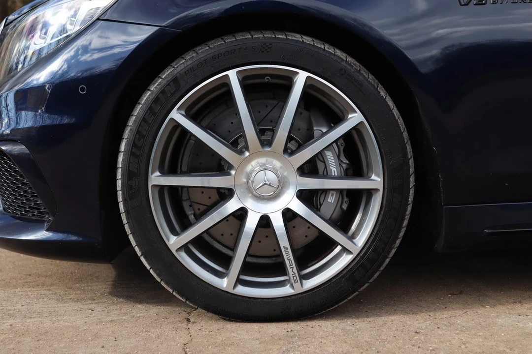 2014 Mercedes-Benz W222 S 63 & S 65 AMG - Image 17 of 30