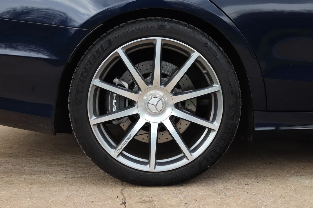 2014 Mercedes-Benz W222 S 63 & S 65 AMG - Image 19 of 30