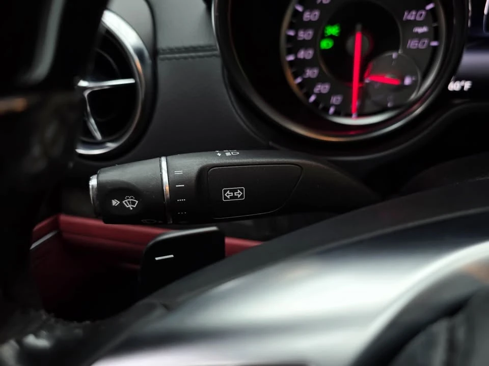 2014 Mercedes-Benz R231 SL-Class - Image 17 of 18