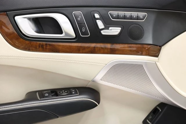 2014 Mercedes-Benz R231 SL-Class - Image 12 of 31