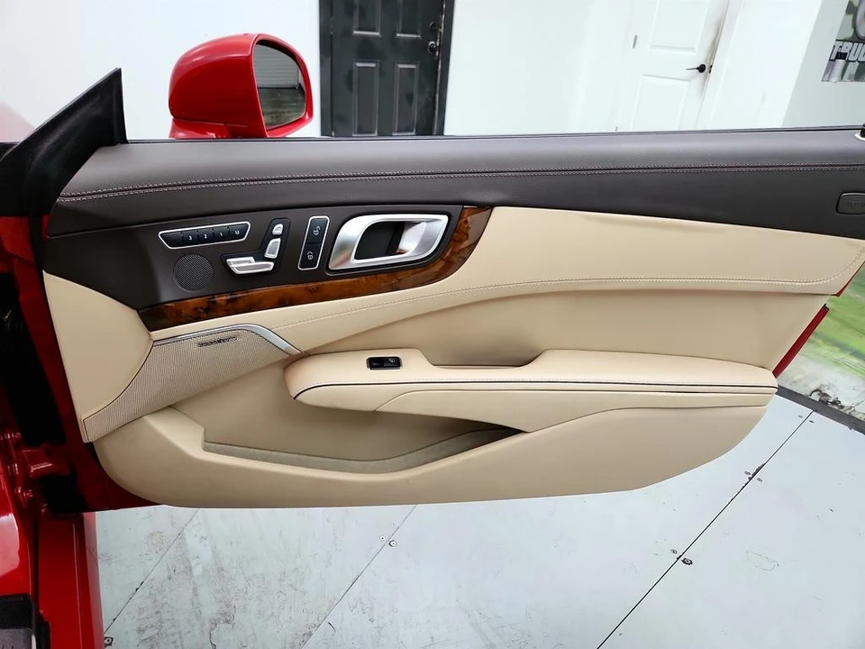 2014 Mercedes-Benz R231 SL-Class - Image 25 of 31