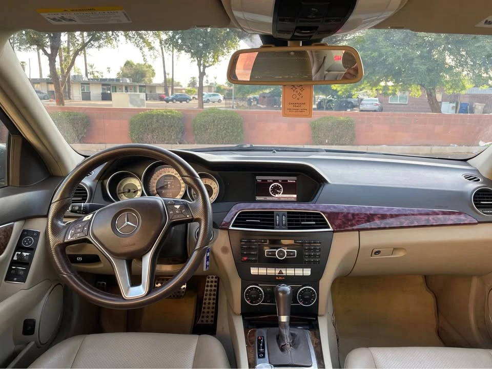 2014 Mercedes-Benz R231 SL-Class - Image 9 of 11