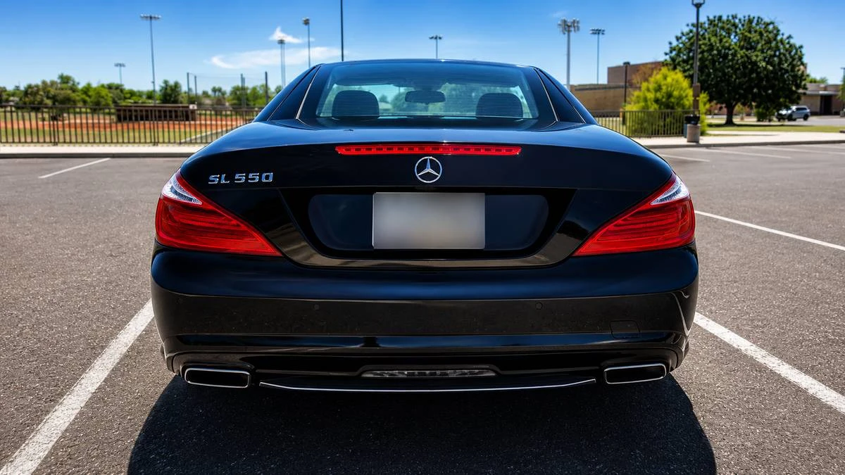 2014 Mercedes-Benz R231 SL-Class - Image 8 of 10