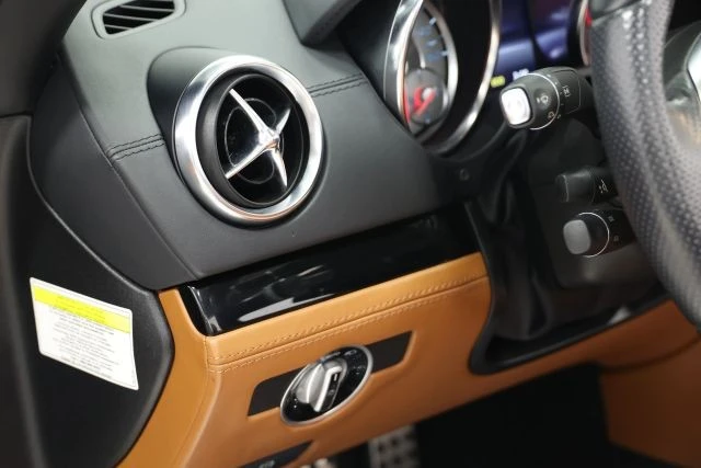 2014 Mercedes-Benz R231 SL-Class - Image 20 of 21