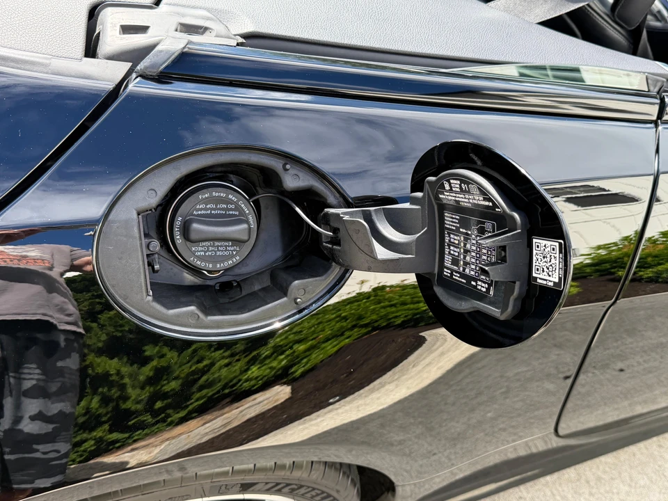 2014 Mercedes-Benz R231 SL 63 & SL 65 AMG - Image 22 of 31