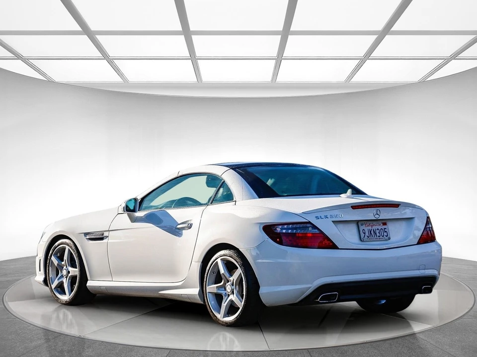2014 Mercedes-Benz R172 SLC-Class - Image 2 of 12