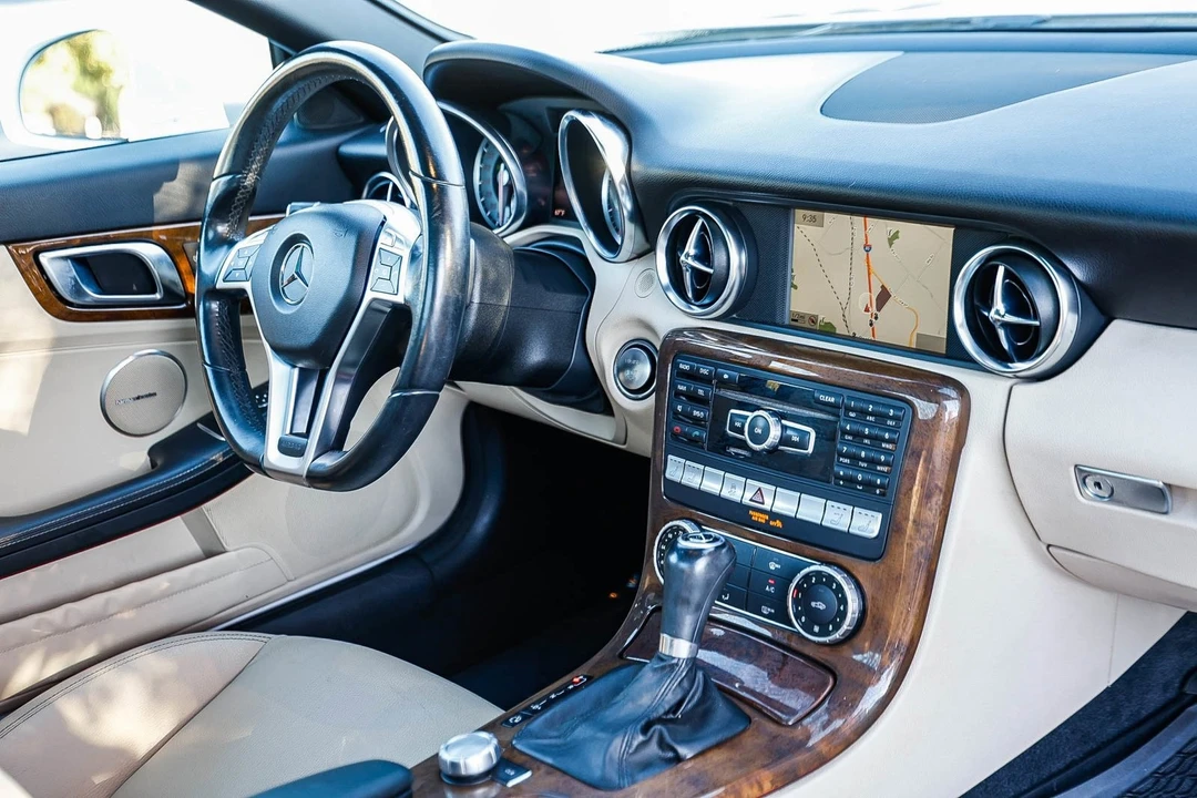 2014 Mercedes-Benz R172 SLC-Class - Image 11 of 12