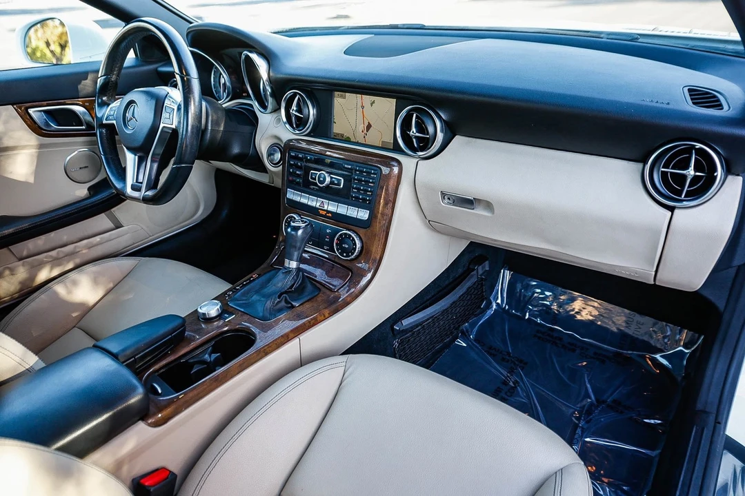 2014 Mercedes-Benz R172 SLC-Class - Image 10 of 12