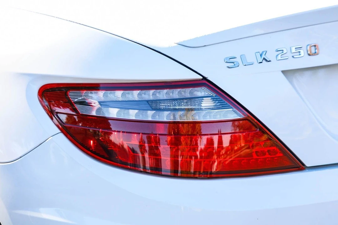 2014 Mercedes-Benz R172 SLC-Class - Image 8 of 12