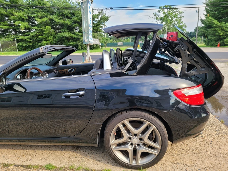 2014 Mercedes-Benz R172 SLC-Class - Image 20 of 21