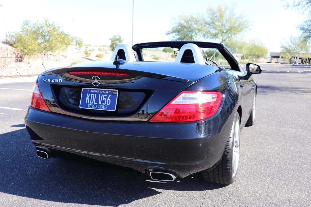 2014 Mercedes-Benz R172 SLC-Class - Image 14 of 21