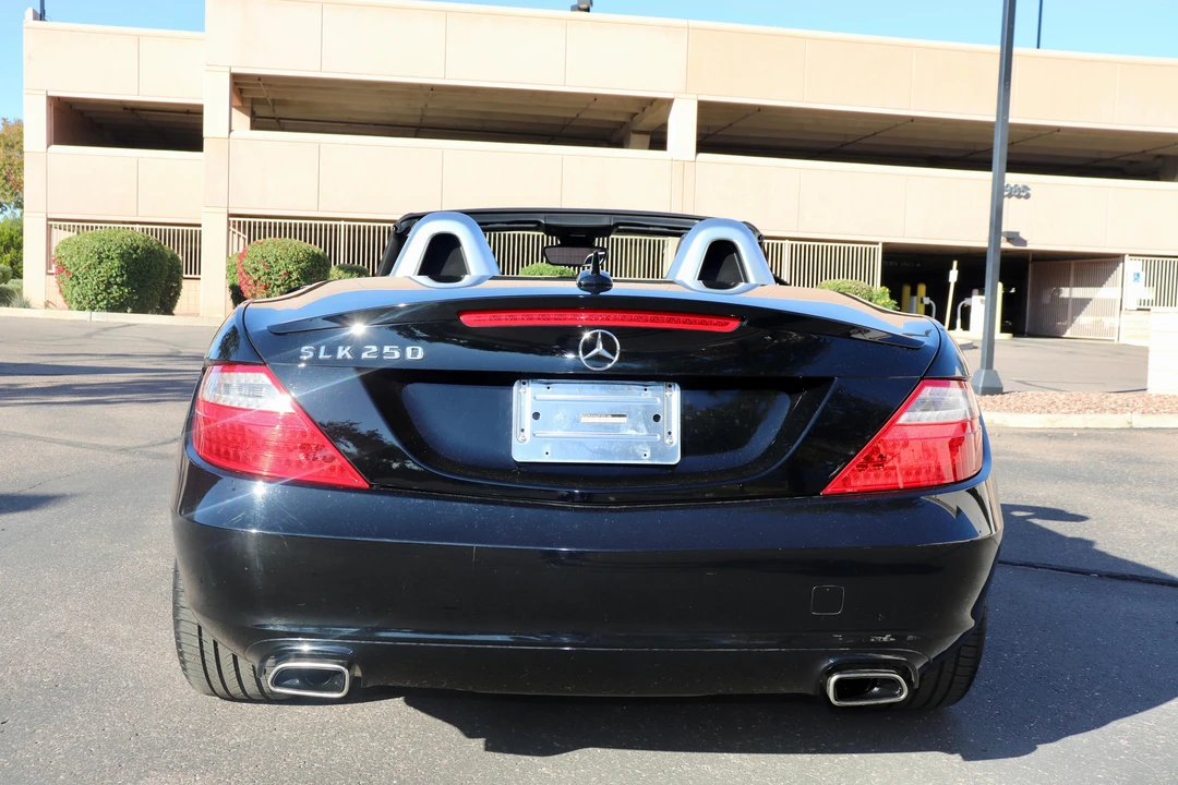2014 Mercedes-Benz R172 SLC-Class - Image 13 of 21