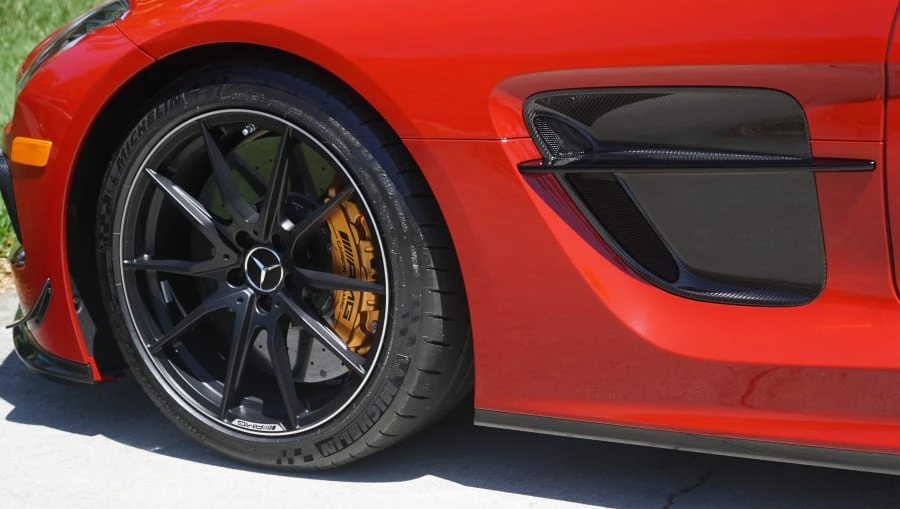 2014 Mercedes-Benz SLS AMG Black Series - Image 18 of 31