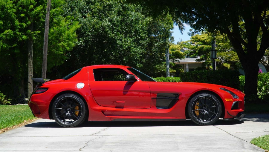 2014 Mercedes-Benz SLS AMG Black Series - Image 16 of 31
