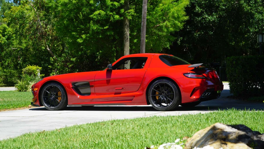 2014 Mercedes-Benz SLS AMG Black Series - Image 19 of 31
