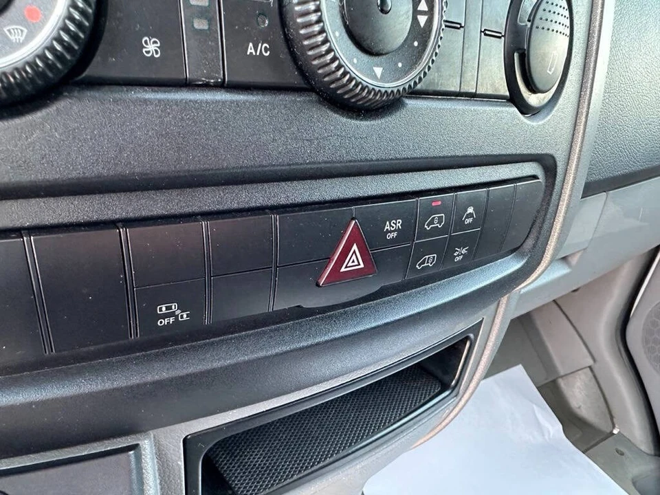 2014 Mercedes-Benz NCV3 Sprinter - Image 16 of 18