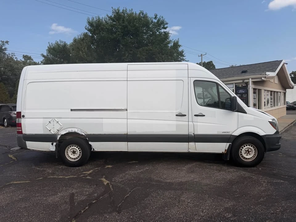 2014 Mercedes-Benz NCV3 Sprinter - Image 4 of 10