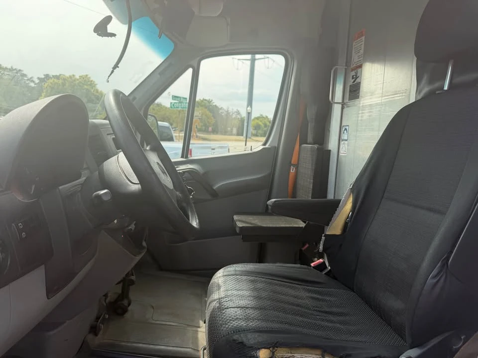 2014 Mercedes-Benz NCV3 Sprinter - Image 9 of 10