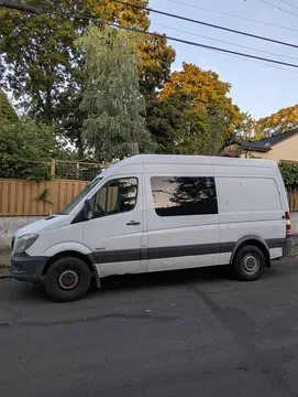 2014 Mercedes-Benz Sprinter 2500 Cargo High Roof 144" WB