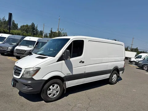 2014 Mercedes-Benz Sprinter 2500 Cargo Standard Roof w/144" WB Van