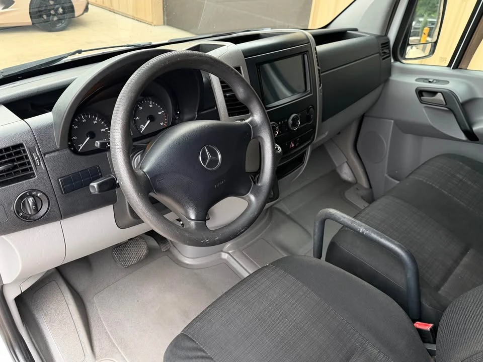 2014 Mercedes-Benz NCV3 Sprinter - Image 3 of 17