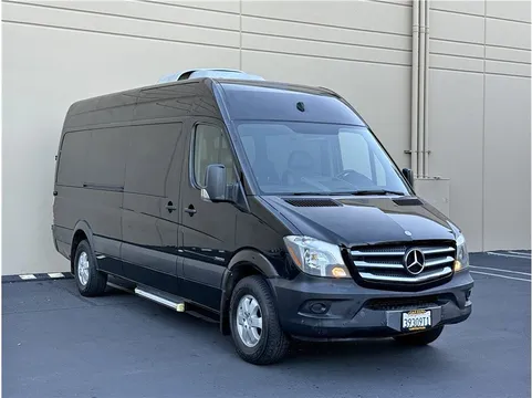 2014 Mercedes-Benz Sprinter 2500 Passenger