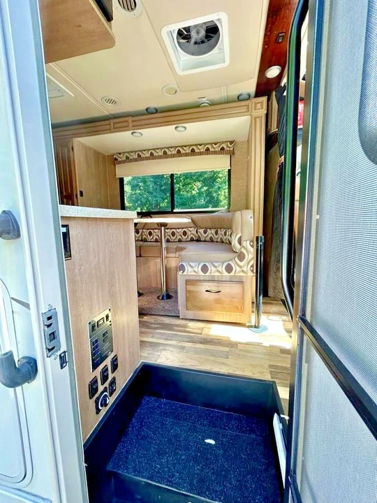 2014 Mercedes-Benz NCV3 Sprinter - Image 11 of 21