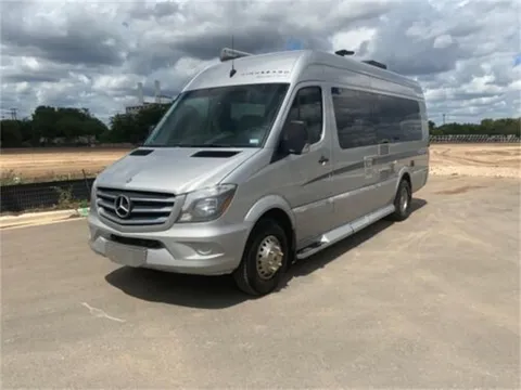2014 Mercedes-Benz Sprinter Winnebago ERA 170X