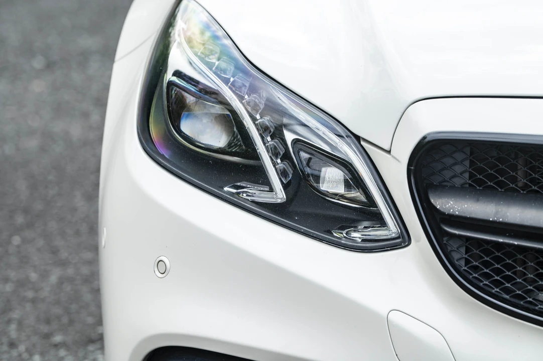 2014 Mercedes-Benz W212 E 63 AMG - Image 29 of 31