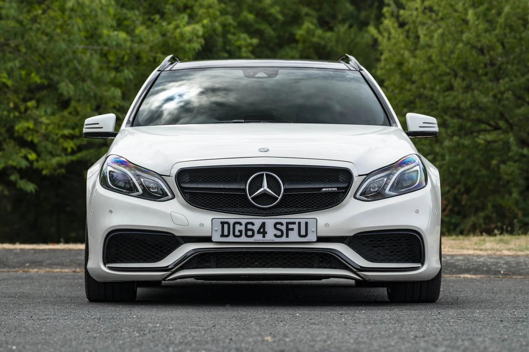 2014 Mercedes-Benz W212 E 63 AMG - Image 2 of 31