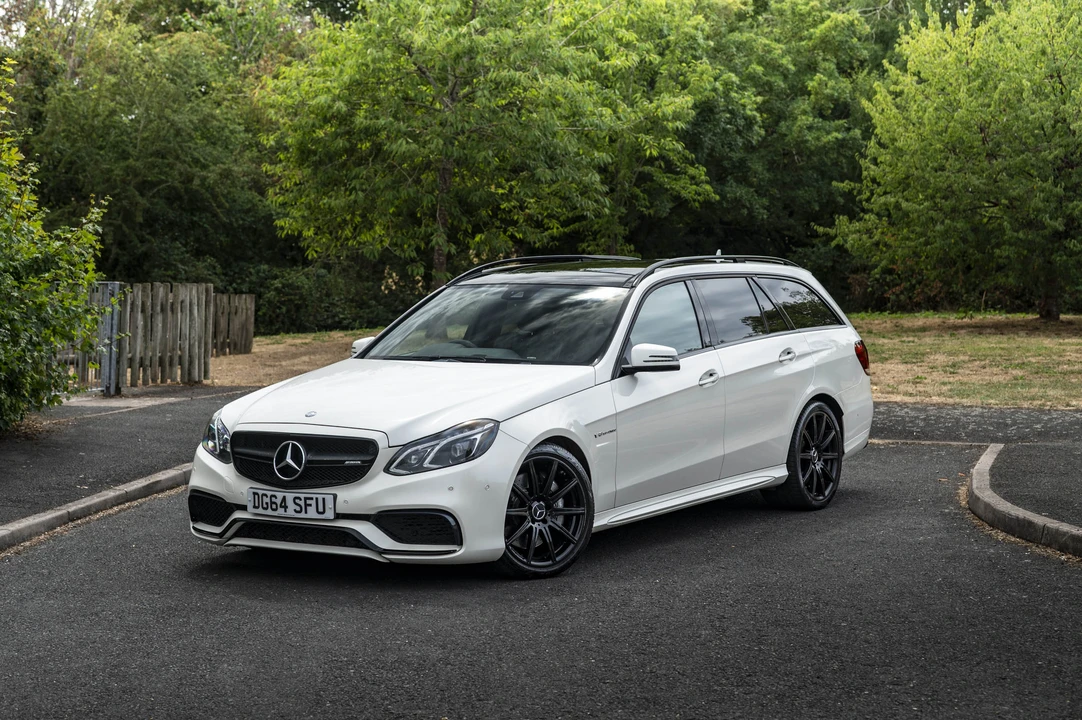 2014 Mercedes-Benz W212 E 63 AMG - Image 12 of 31
