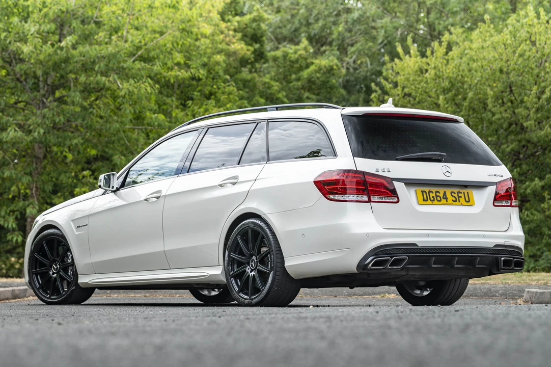 2014 Mercedes-Benz W212 E 63 AMG - Image 5 of 31