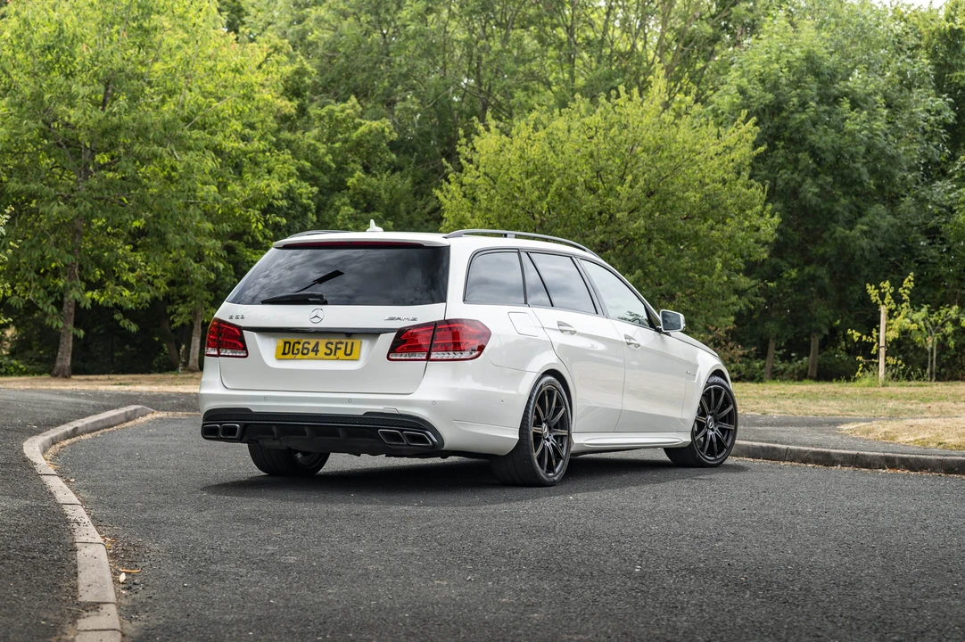 2014 Mercedes-Benz W212 E 63 AMG - Image 22 of 31