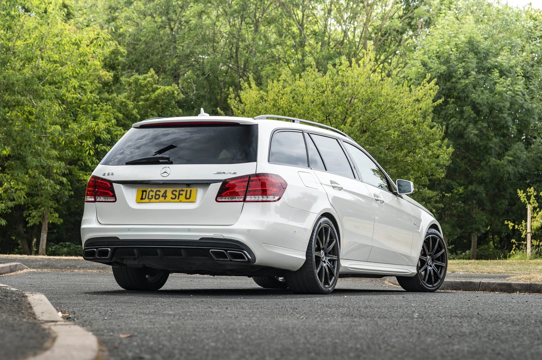 2014 Mercedes-Benz W212 E 63 AMG - Image 23 of 31